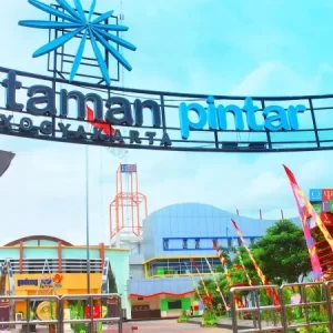 Menggali Pengetahuan dan Kreativitas di Taman Pintar Yogyakarta