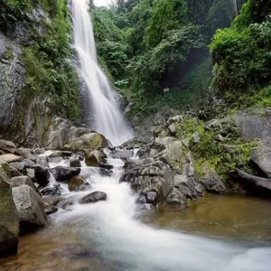 Curug Cigentis, Wisata Alam yang Memukau di Karawang